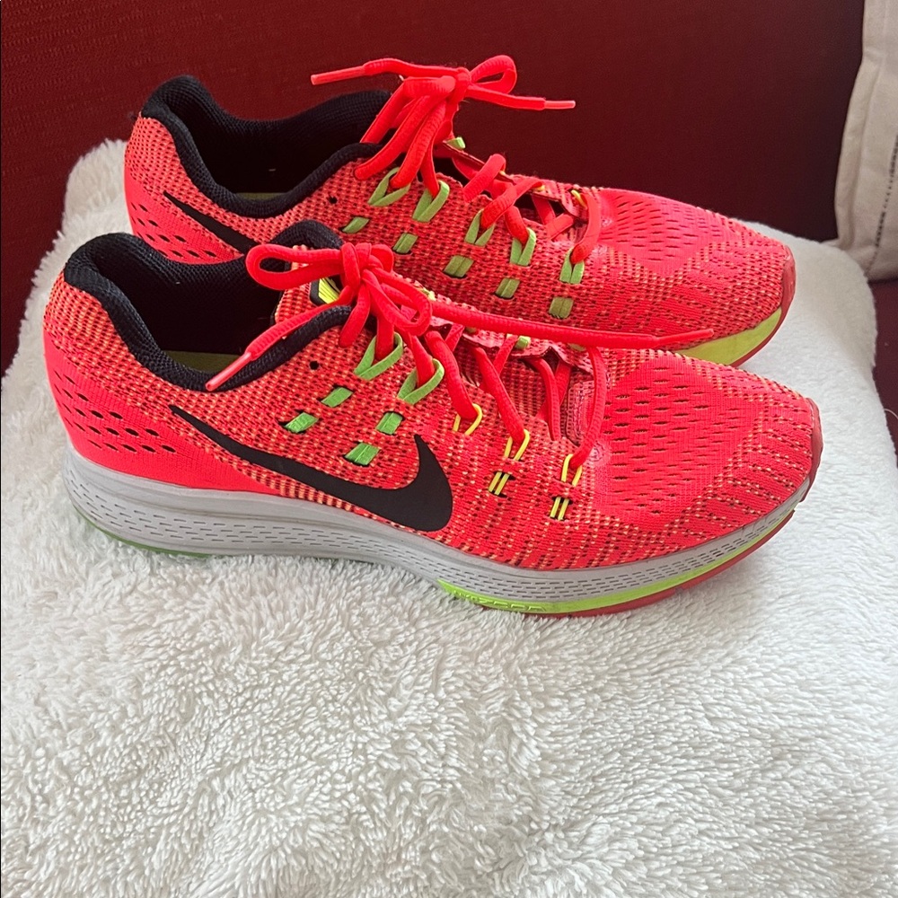 Nike Kids Bright Red Sneakers with Black Swoosh - Picture 1 of 4